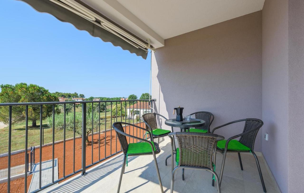 Apartmani Lucija Poreč Eksteriør billede