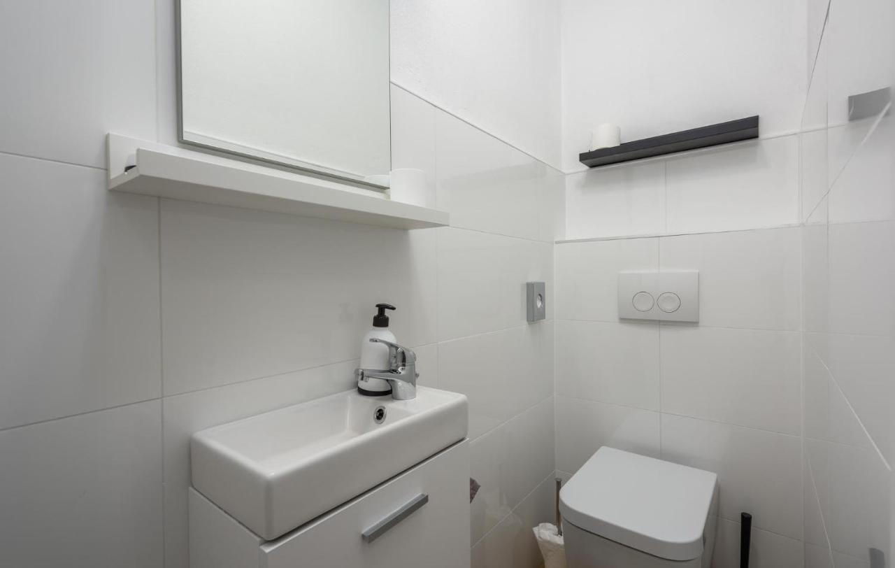 Apartmani Lucija Poreč Eksteriør billede