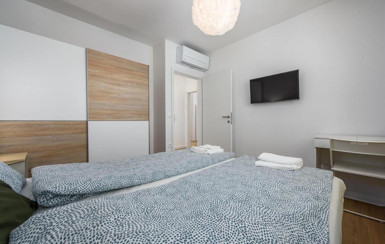 Apartmani Lucija Poreč Eksteriør billede